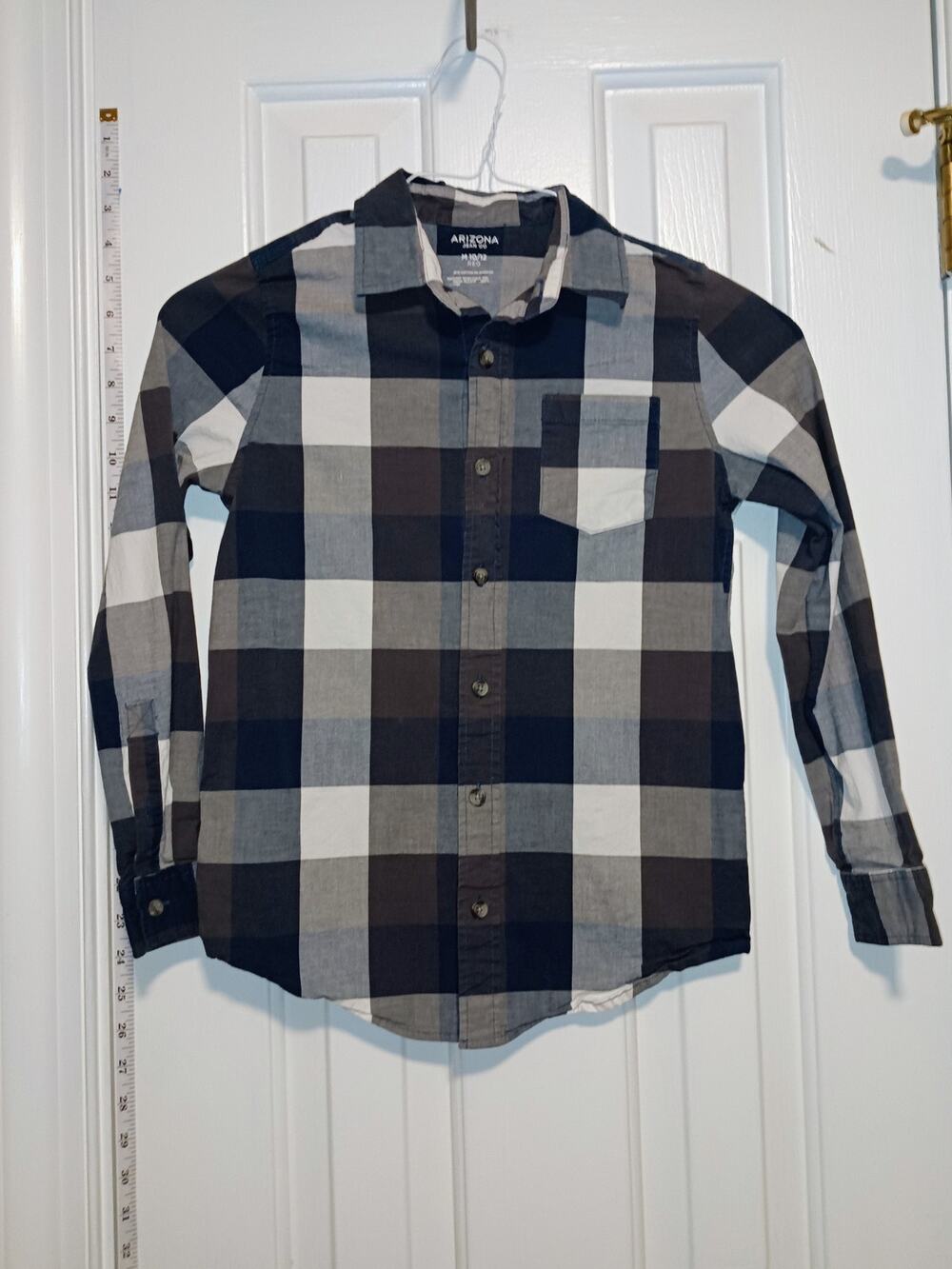 Arizona - Boys L/S Navy and White Plaid Button Down Shirt - Medium Size 10-12